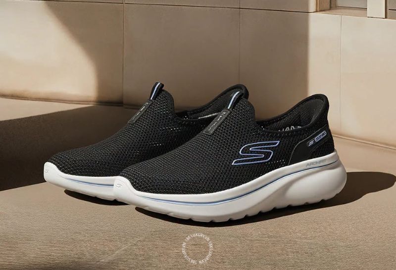 bang size skechers Giày Skechers Slip-ins