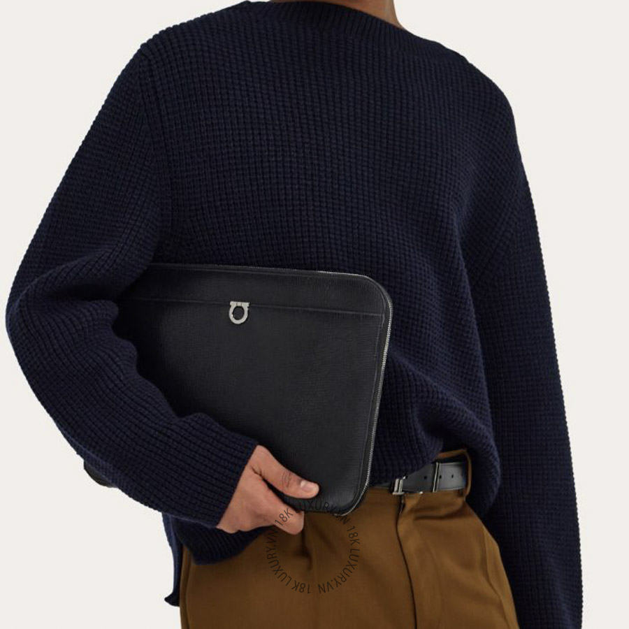 Clutch Salvatore Ferragamo Gancini document holder black 241926795617 GCNN044