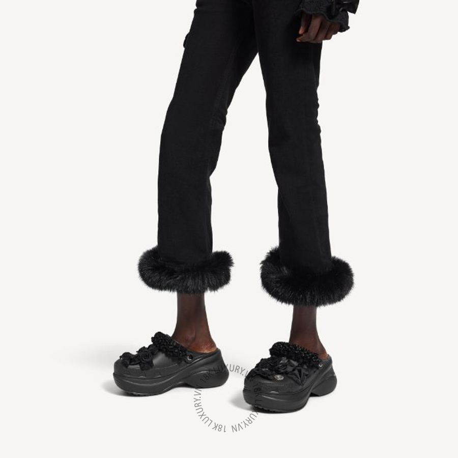Dép Sục Balenciaga Women's Crocs™ Mule Jibbitz™ in Black 720762W0FPA1000 BCA701 25 Dép Sục Balenciaga Women's Crocs™ Mule Jibbitz™ in Black 720762W0FPA1000 BCA701