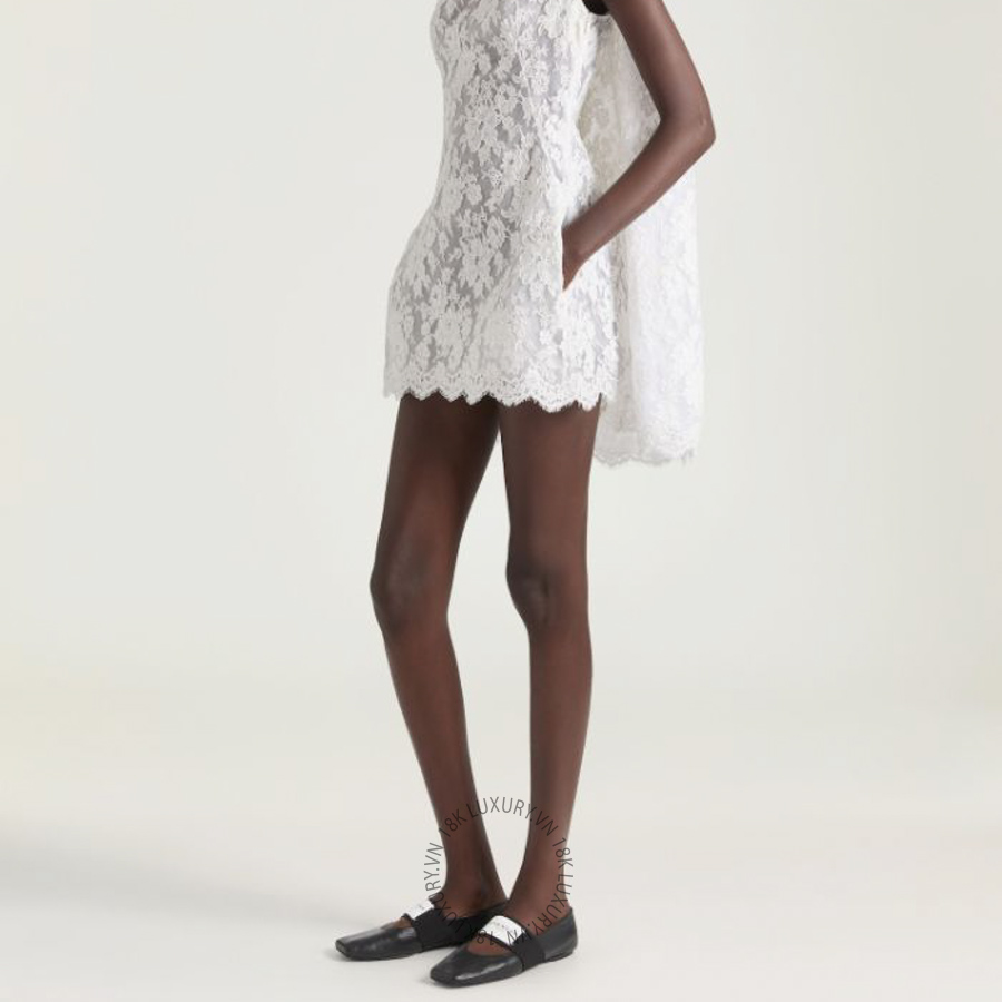 Giày Búp Bê Givenchy Sliced Square ballerinas in textured-effect leather BE5010E2FX-001 GGD14