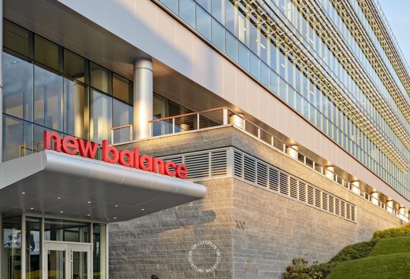 Với câu hỏi “Hãng New Balance của nước nào?”, câu trả lời chính xác là Mỹ