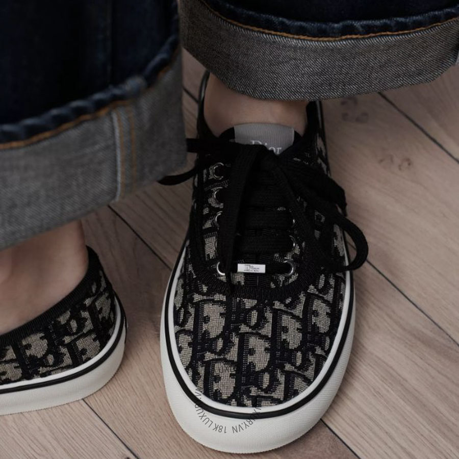 Giày Sneaker Dior Saltwind Beige and Blue Dior Oblique Embroidered Cotton KCK528OLF_S60U WWHG023