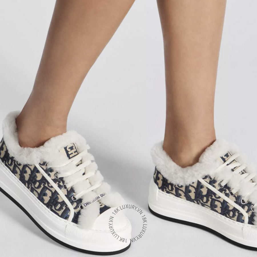 Giày Sneaker Walk'n'Dior Platform Deep Blue Dior Oblique Embroidered Cotton and White Shearling KCK398OCH_S56B WWHG006