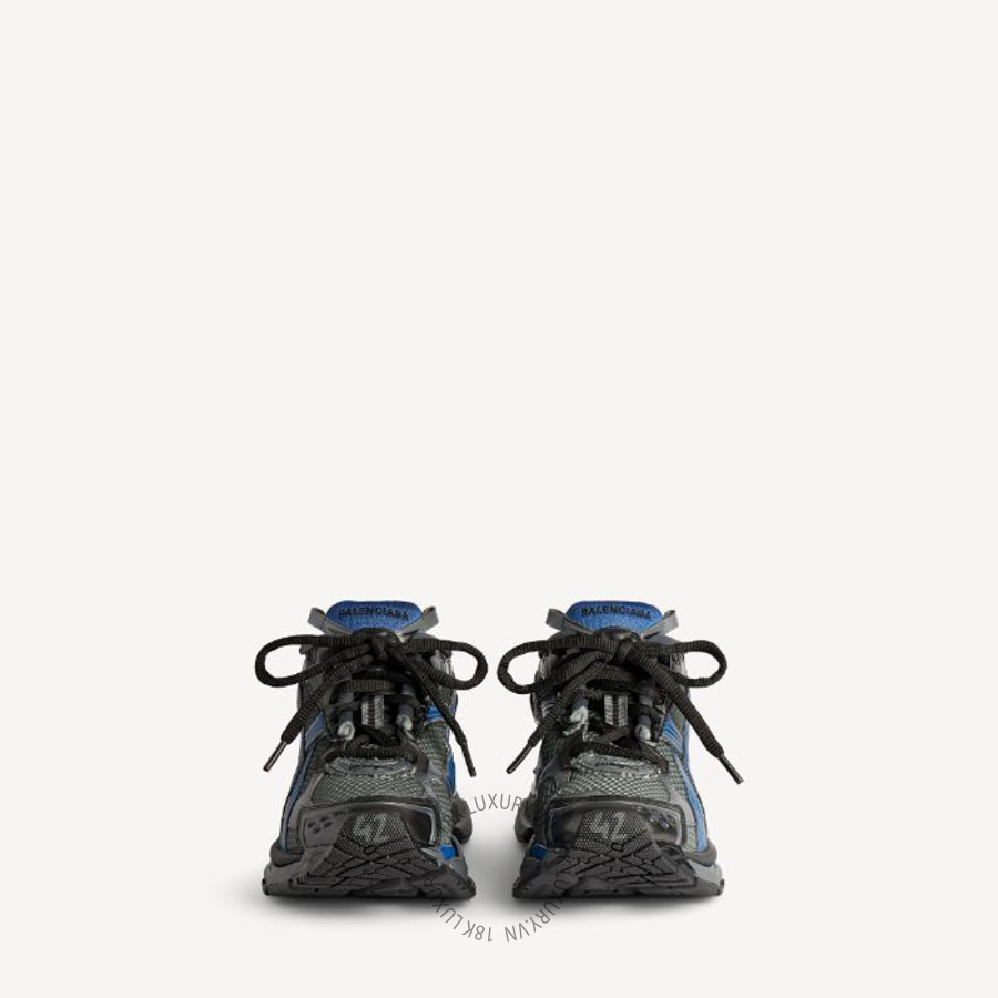 Giày Thể Thao Balenciaga Men's Runner Gradient Mesh Sneaker in Black/blue/grey 772774WRNGM1410 BCA457