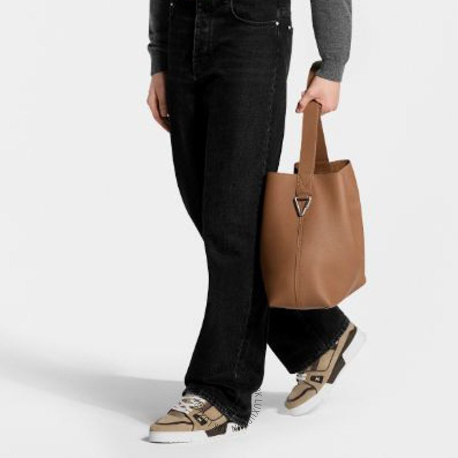 Giày thể thao Louis Vuitton Trainer 1AKB6S NGLV171