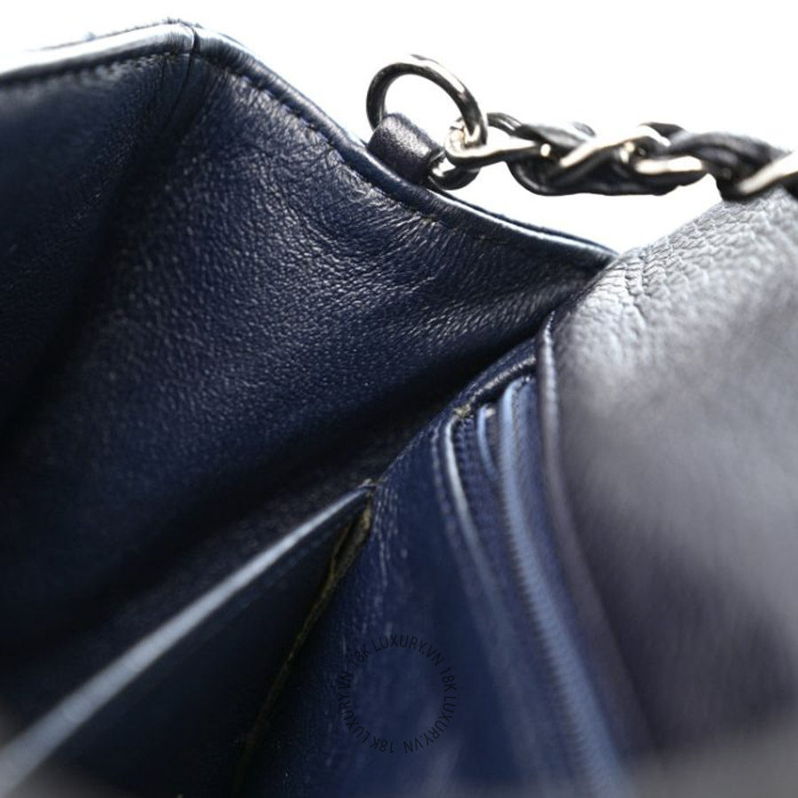 Túi Đeo Chéo Chanel Caviar Quilted Mini Rectangular Flap Navy CDBC589 27 Túi Đeo Chéo Chanel Caviar Quilted Mini Rectangular Flap Navy CDBC589