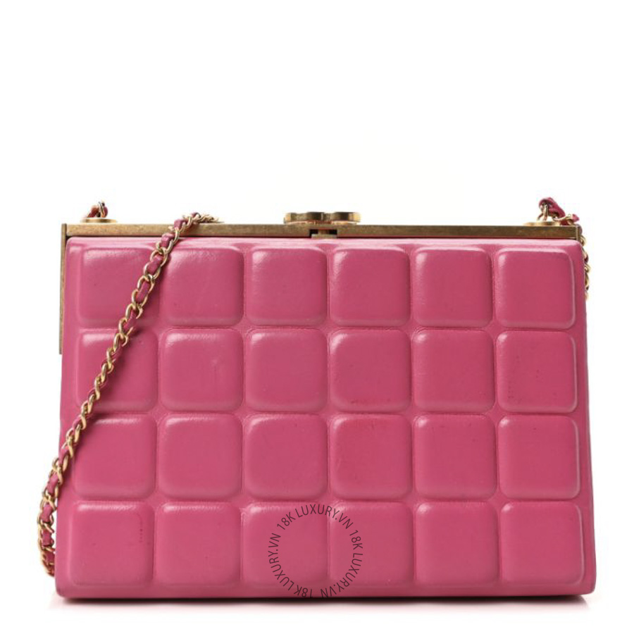 Túi Đeo Chéo Chanel Lambskin Chocolate Bar Lock Clutch Bag Pink CDBC1047