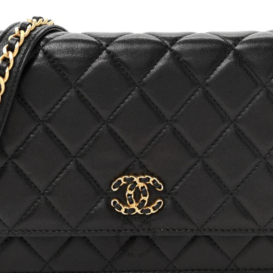 Túi Đeo Chéo Chanel Lambskin Quilted Infinity Wallet On Chain WOC Black CDBC877 18 Túi Đeo Chéo Chanel Lambskin Quilted Infinity Wallet On Chain WOC Black CDBC877