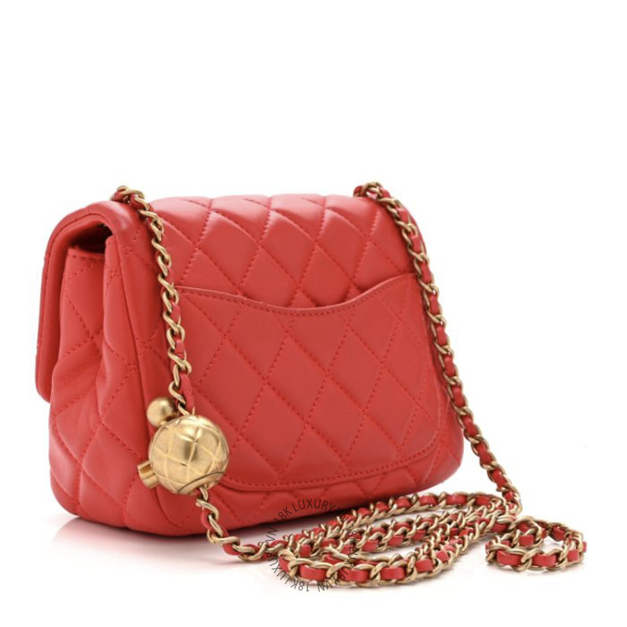 Túi Đeo Chéo Chanel Lambskin Quilted Mini Pearl Crush Flap Red CDBC847