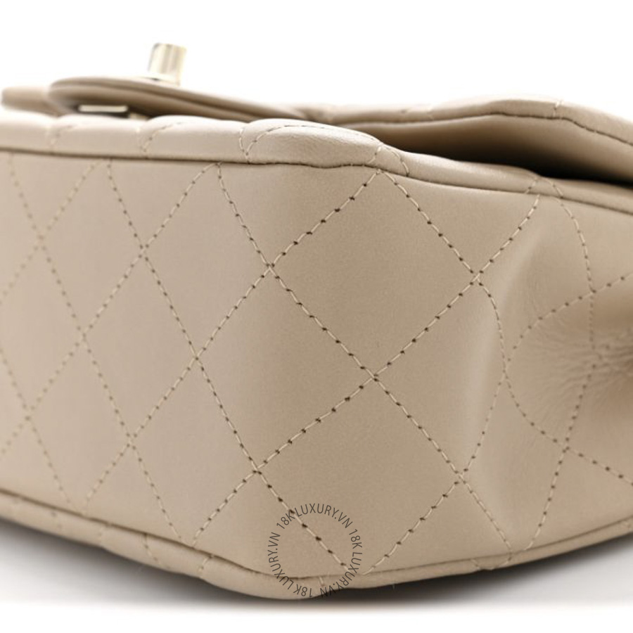 Túi Đeo Chéo Chanel Lambskin Quilted Mini Rectangular Flap Beige CDBC127 20 Túi Đeo Chéo Chanel Lambskin Quilted Mini Rectangular Flap Beige CDBC127