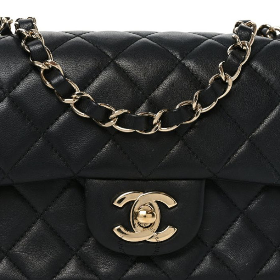 Túi Đeo Chéo Chanel Lambskin Quilted Mini Rectangular Flap Black CDBC050 20 Túi Đeo Chéo Chanel Lambskin Quilted Mini Rectangular Flap Black CDBC050
