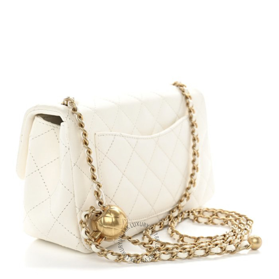 Túi Đeo Chéo Chanel Lambskin Quilted Mini Rectangular Pearl Crush Flap White CDBC489