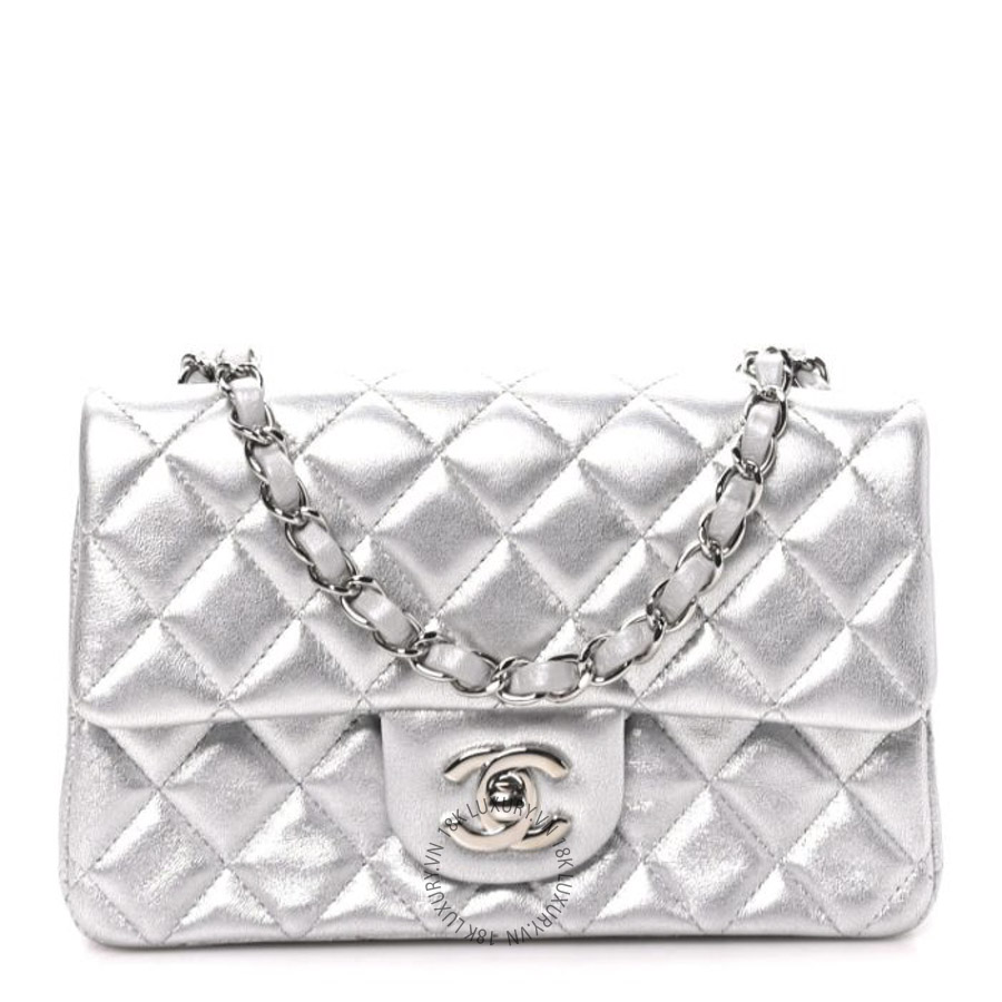 Túi Đeo Chéo Chanel Metallic Lambskin Quilted Mini Rectangular Flap Silver CDBC450