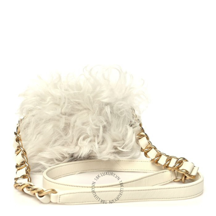 Túi Đeo Chéo Chanel Shearling Lambskin Flap White CDBC461