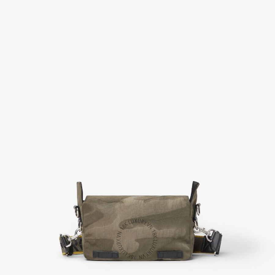 Túi Đeo Chéo Fendi Flow Small Gray green patchwork nylon bag 7VA697B12TF0ZPQ FND216 15 Túi Đeo Chéo Fendi Flow Small Gray green patchwork nylon bag 7VA697B12TF0ZPQ FND216