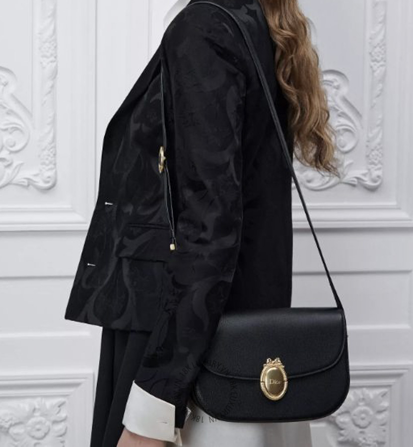 Túi Đeo Chéo Medium Dior Médaillon Flap Bag Đen M3920QDWP_M900 AMXM037