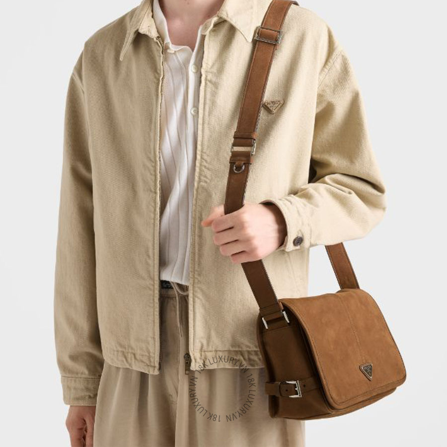 Túi đeo chéo Prada Nubuck leather shoulder 2VD073_2GB8_F0324_V_OOO NTPR320 23 Túi đeo chéo Prada Nubuck leather shoulder 2VD073_2GB8_F0324_V_OOO NTPR320