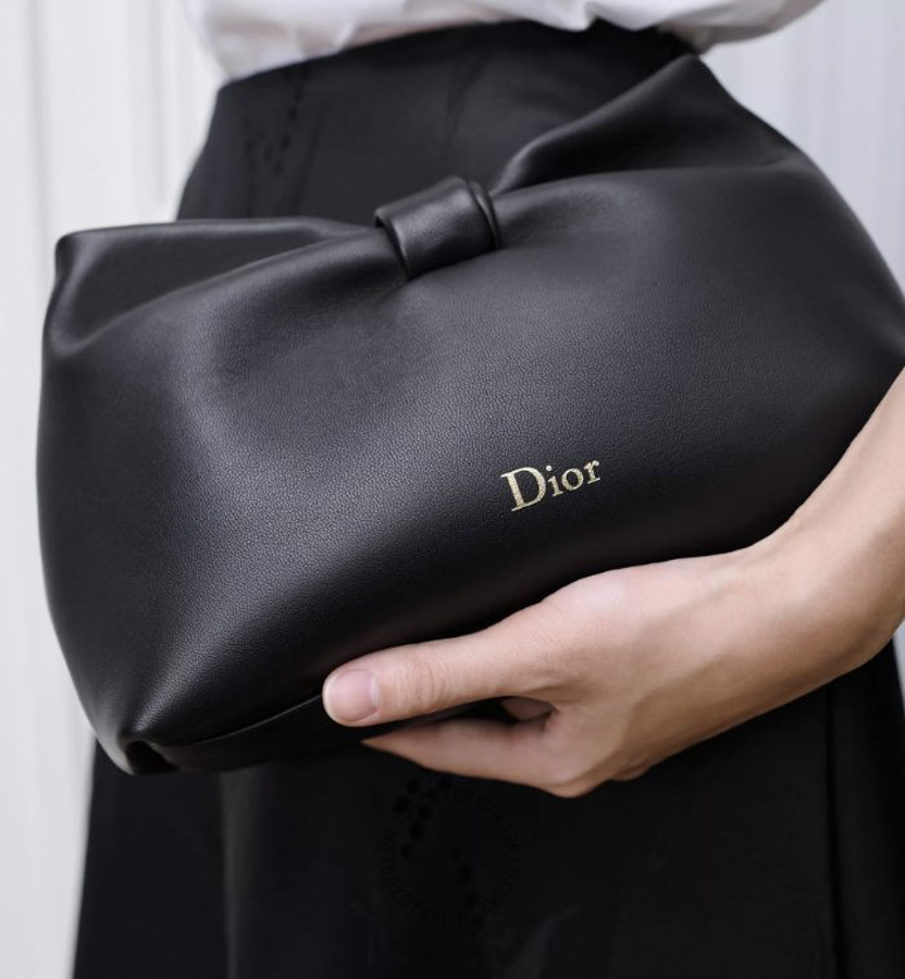 Túi Đeo Chéo Small Dior Bow Bag Màu Đen M0715OUQO_M900 AMXM099