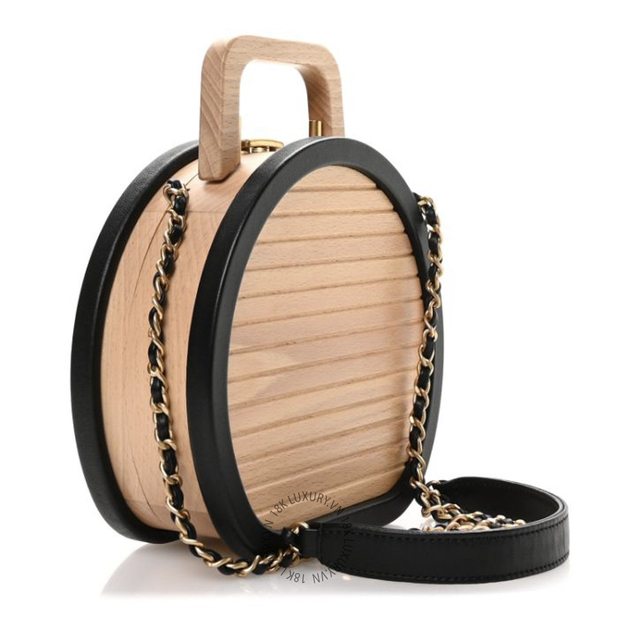 Túi Hộp Đeo Chéo Chanel Beech Wood Lambskin Round CC Vanity Case Black CDBC077