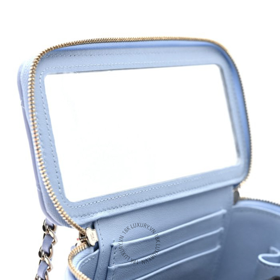 Túi Hộp Đeo Chéo Chanel Lambskin Quilted Small Top Handle Vanity Case With Chain Light Blue CDBC413 20 Túi Hộp Đeo Chéo Chanel Lambskin Quilted Small Top Handle Vanity Case With Chain Light Blue CDBC413
