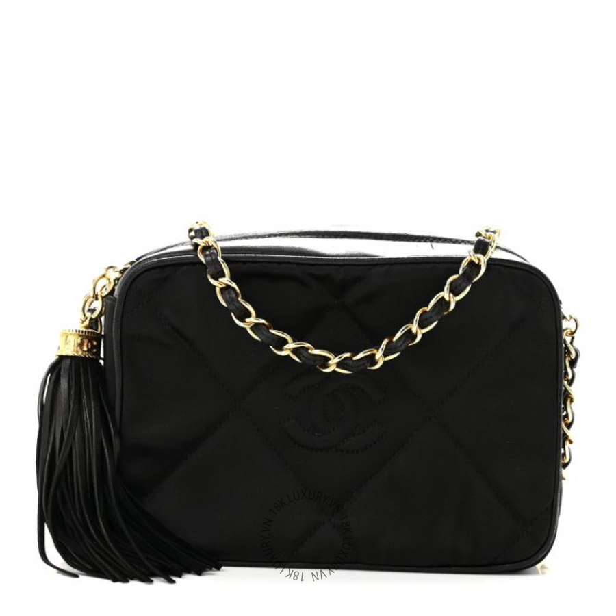 Túi Hộp Vuông Chanel Satin Quilted Tassel Camera Case Black CDBC795