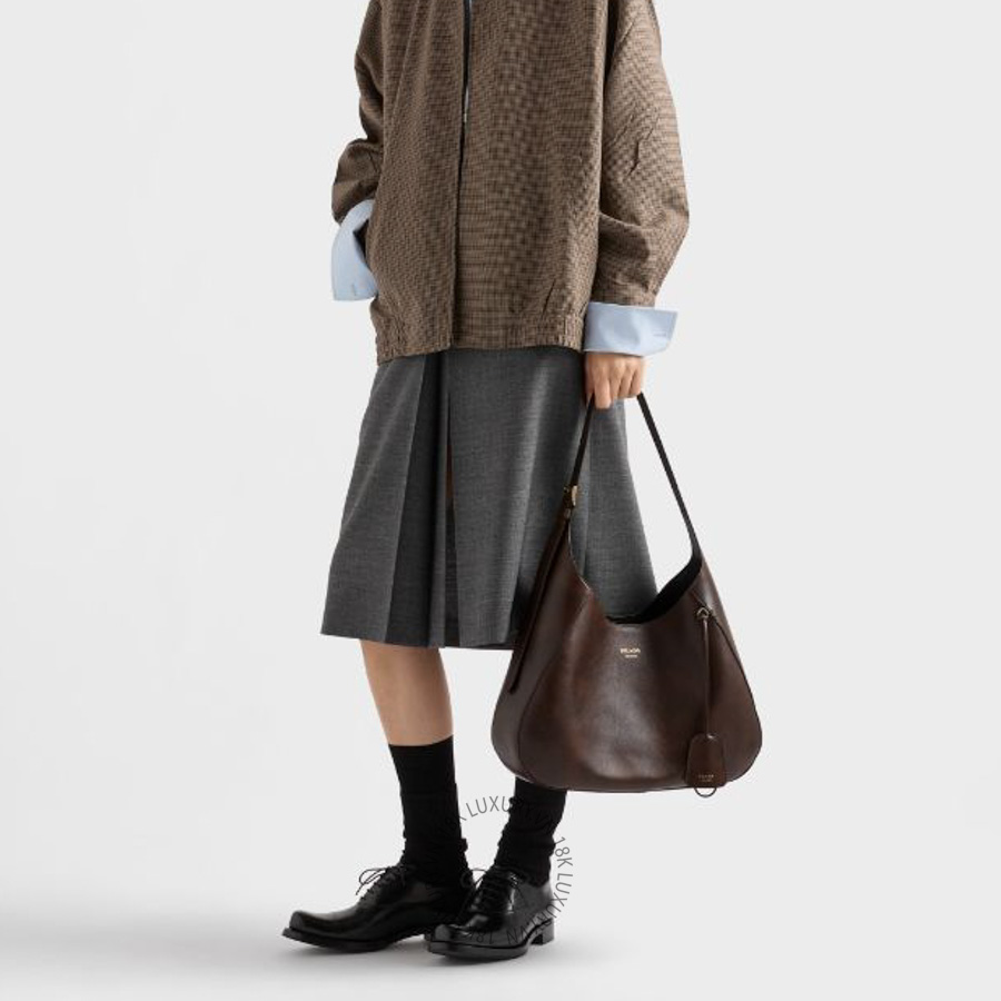 Túi kẹp nách Prada Boogie large leather bag 1BC299_2ZRN_F0324_V_OOO NTPR031