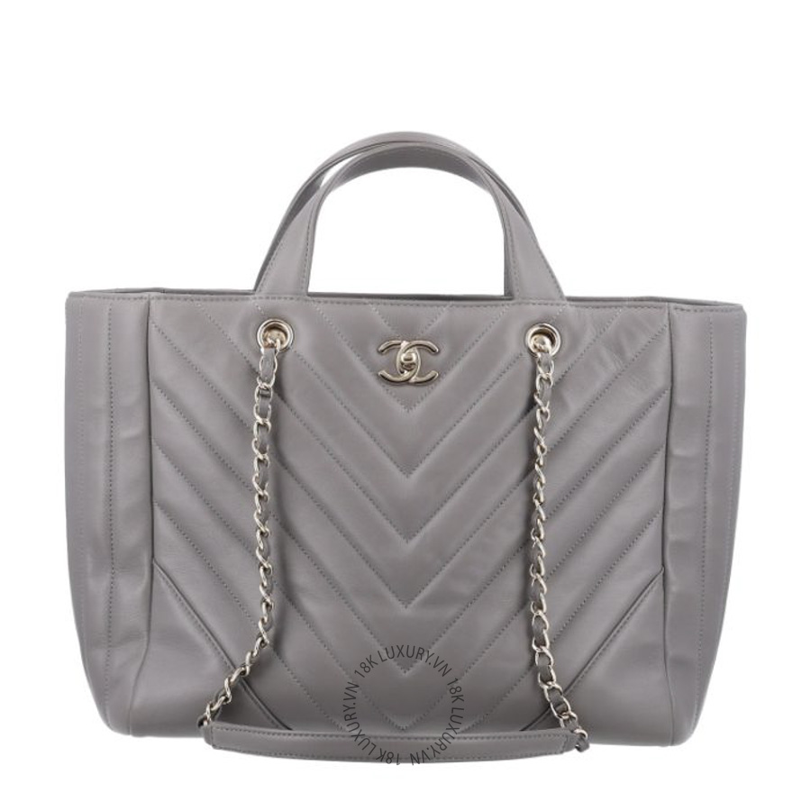 Túi Xách Chanel Aged Calfskin Chevron Quilted Large Classic Shopping Tote Grey CDBC302