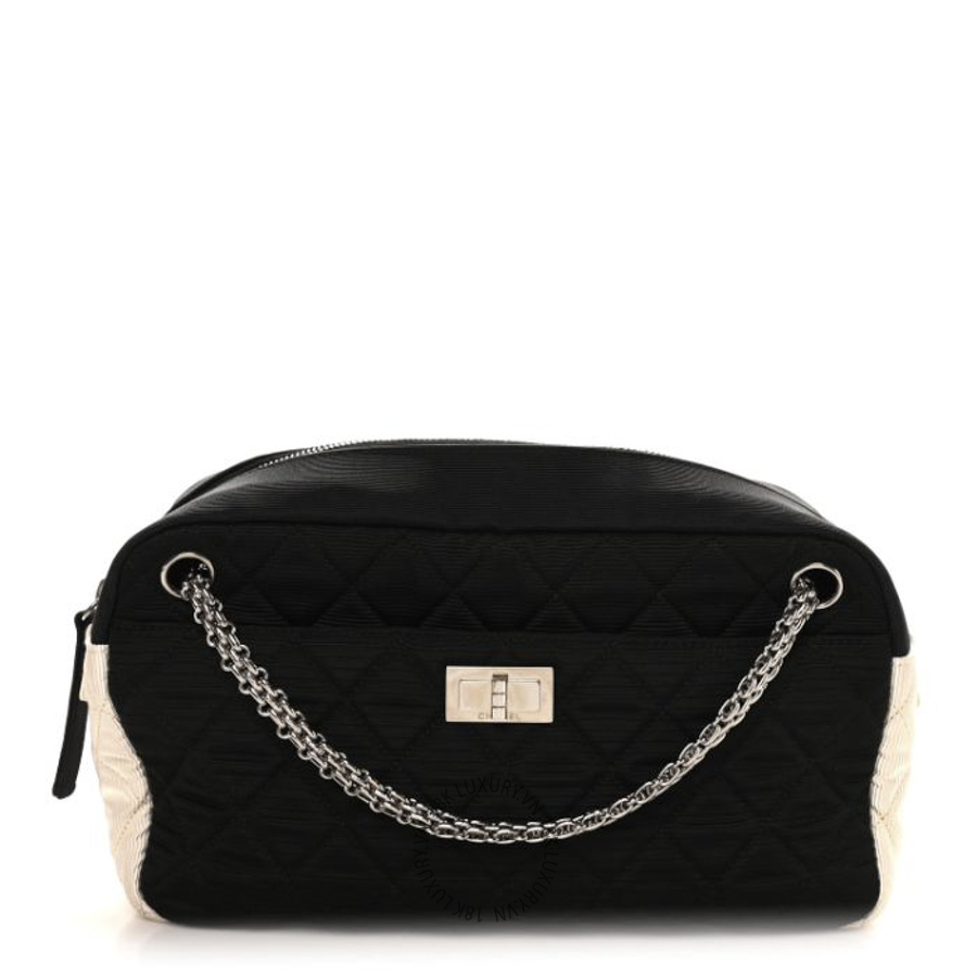 Túi Xách Chanel Jersey Reissue Quilted Camera Case Black White CDBC952