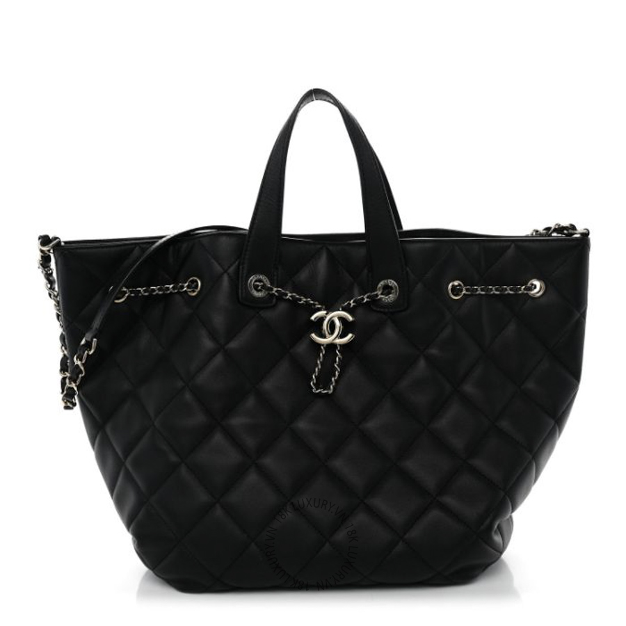 Túi Xách Chanel Lambskin Quilted CC Dweller Drawstring Tote Black CDBC133
