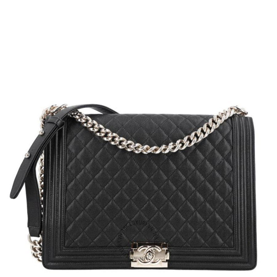 Túi Xách Đeo Chéo Chanel Caviar Quilted Large Boy Flap Black CDBC809