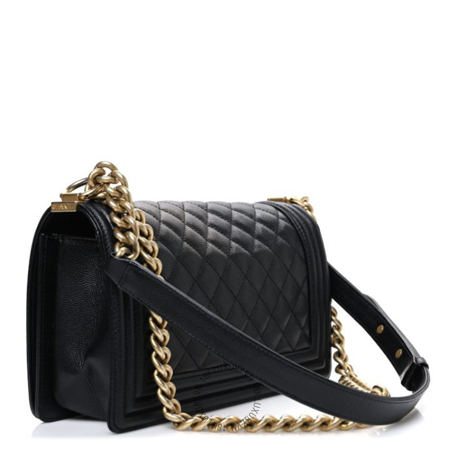 Túi Xách Đeo Chéo Chanel Caviar Quilted Medium Boy Flap Black CDBC074