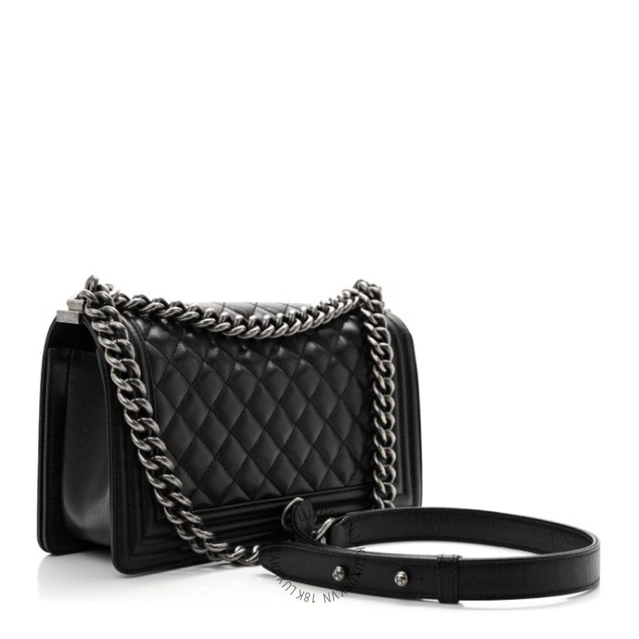Túi Xách Đeo Chéo Chanel Caviar Quilted Medium Boy Flap Black CDBC1085