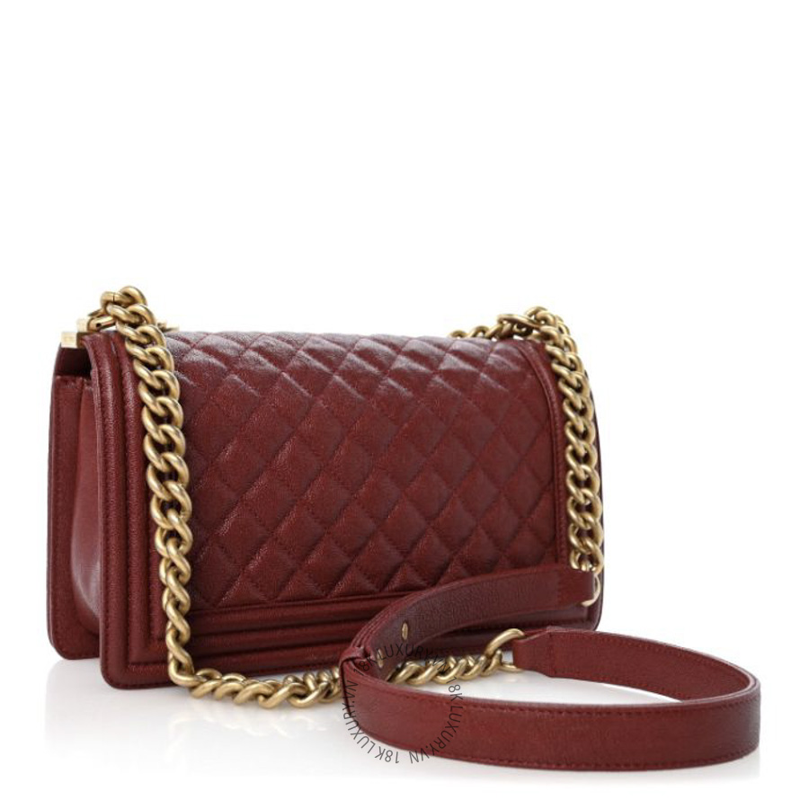 Túi Xách Đeo Chéo Chanel Caviar Quilted Medium Boy Flap Burgundy CDBC357