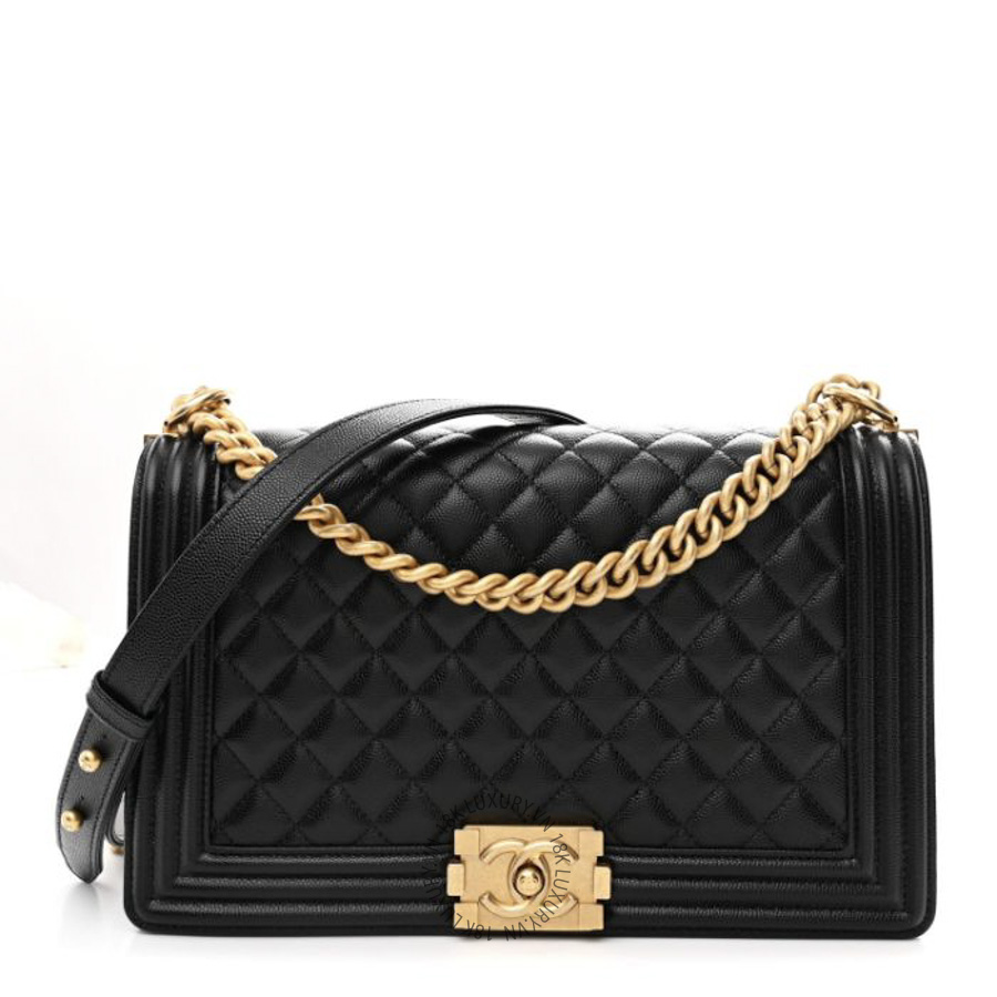 Túi Xách Đeo Chéo Chanel Caviar Quilted New Medium Boy Flap Black CDBC068