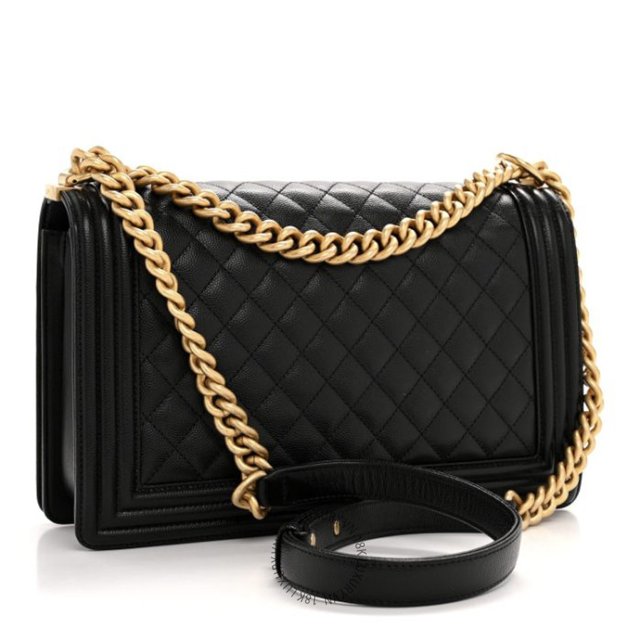 Túi Xách Đeo Chéo Chanel Caviar Quilted New Medium Boy Flap Black CDBC109