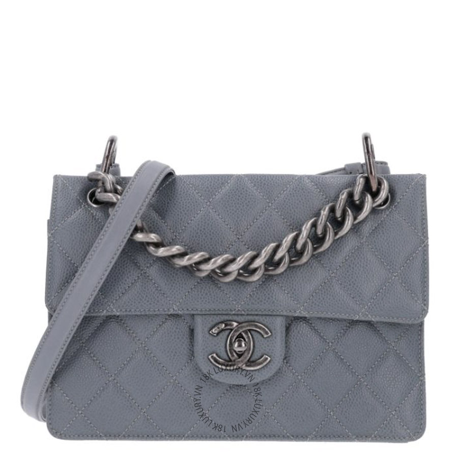 Túi Xách Đeo Chéo Chanel Caviar Quilted Small Retro Class Flap Grey CDBC534