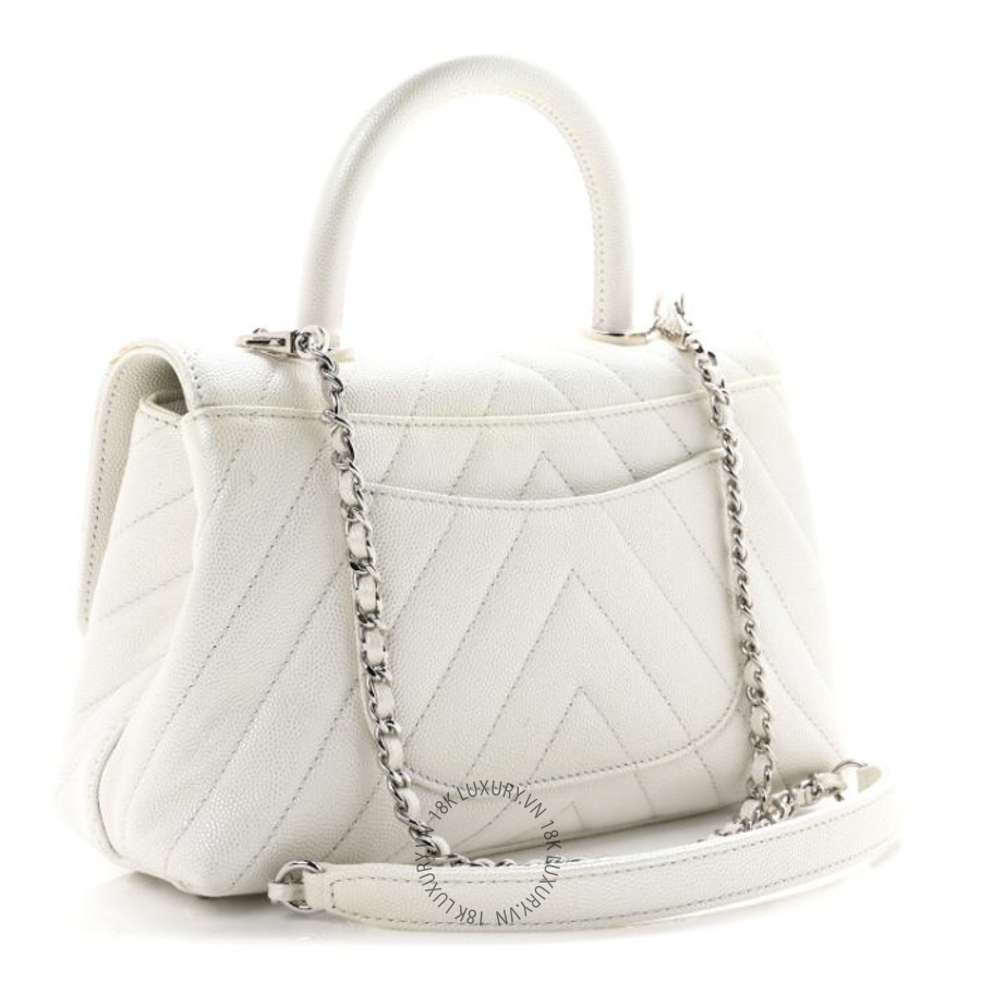 Túi Xách Đeo Chéo Chanel Iridescent Caviar Chevron Quilted Mini Coco Handle Flap White CDBC566
