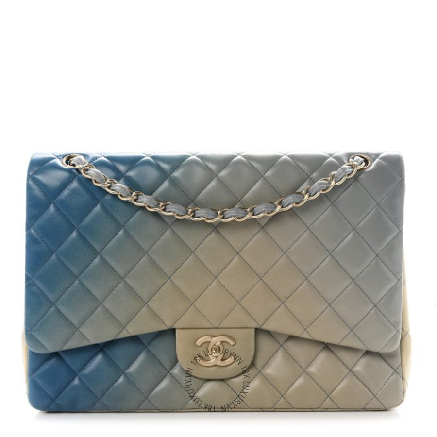 Túi Xách Đeo Chéo Chanel Lambskin Degrade Quilted Maxi Single Flap Light Blue CDBC439