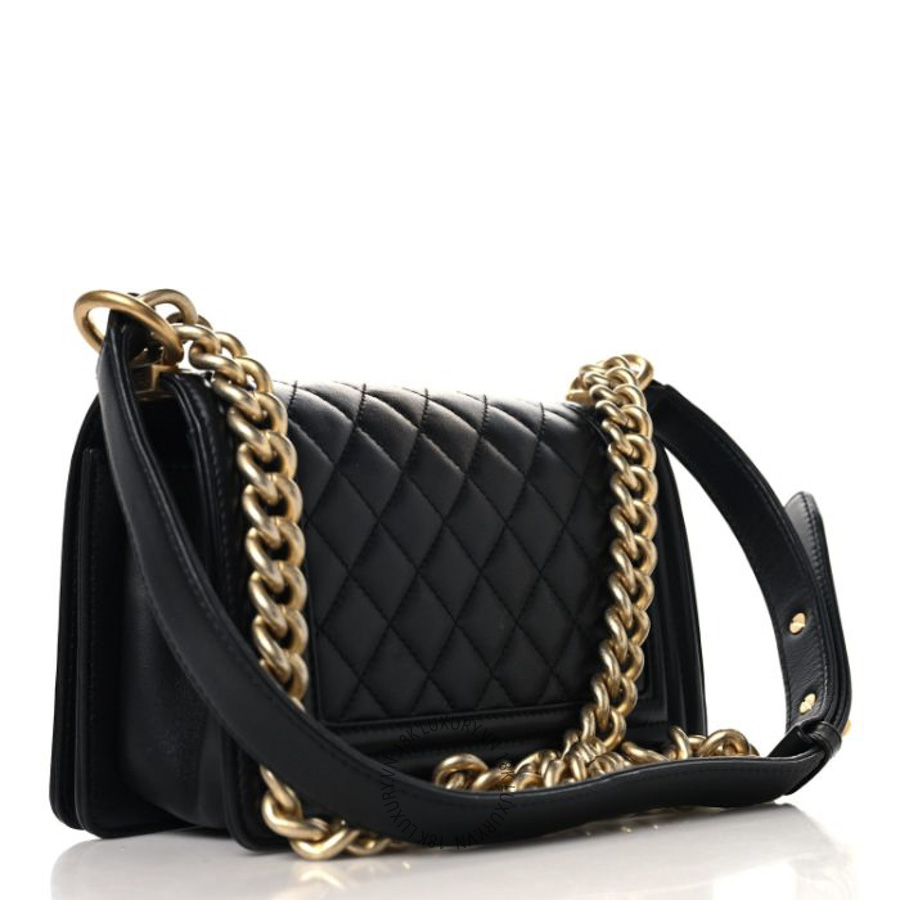 Túi Xách Đeo Chéo Chanel Lambskin Quilted Small Boy Flap Black CDBC619