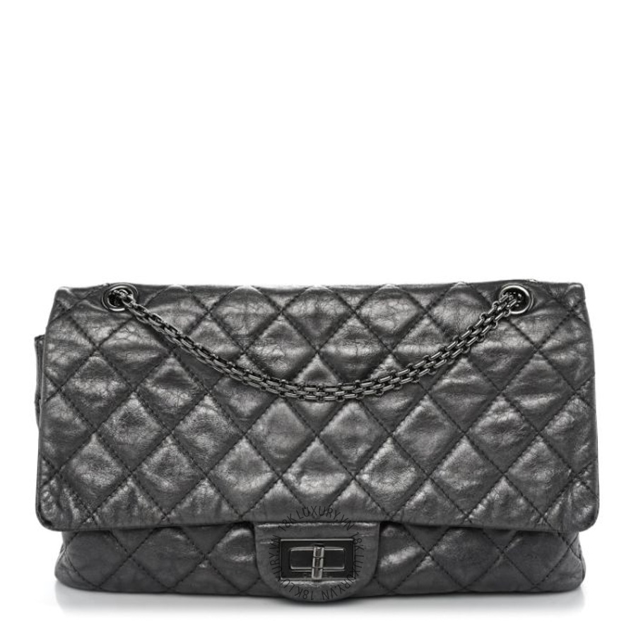 Túi Xách Đeo Chéo Chanel Metallic Aged Calfskin Quilted 2.55 Reissue 227 Flap Dark Silver CDBC495