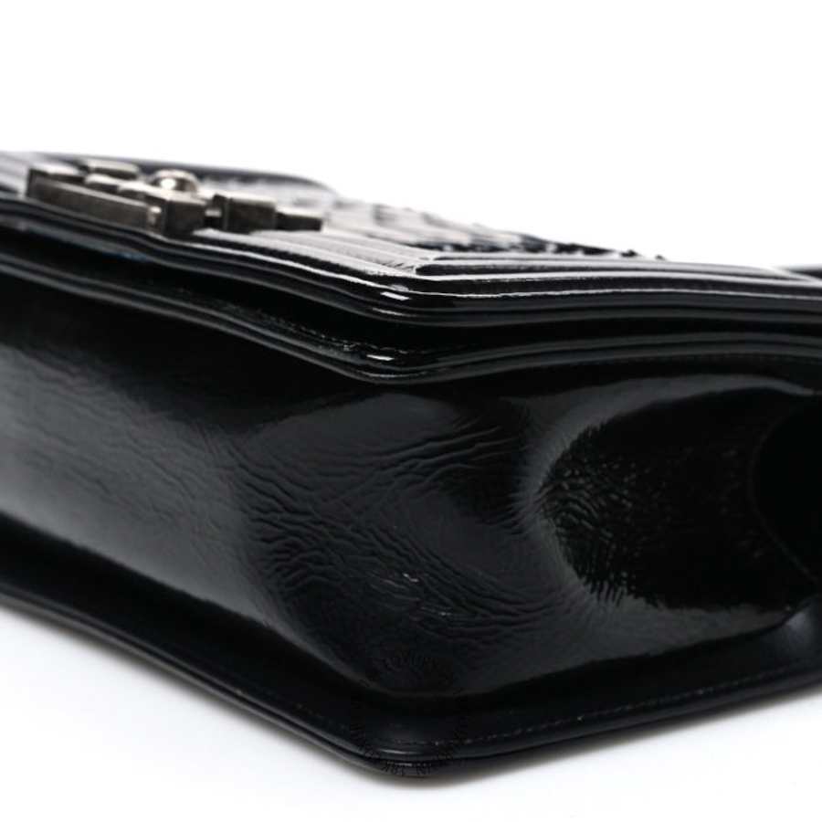 Túi Xách Đeo Chéo Chanel Patent Calfskin Snakeskin Small Boy Flap Black Silver CDBC604 17 Túi Xách Đeo Chéo Chanel Patent Calfskin Snakeskin Small Boy Flap Black Silver CDBC604
