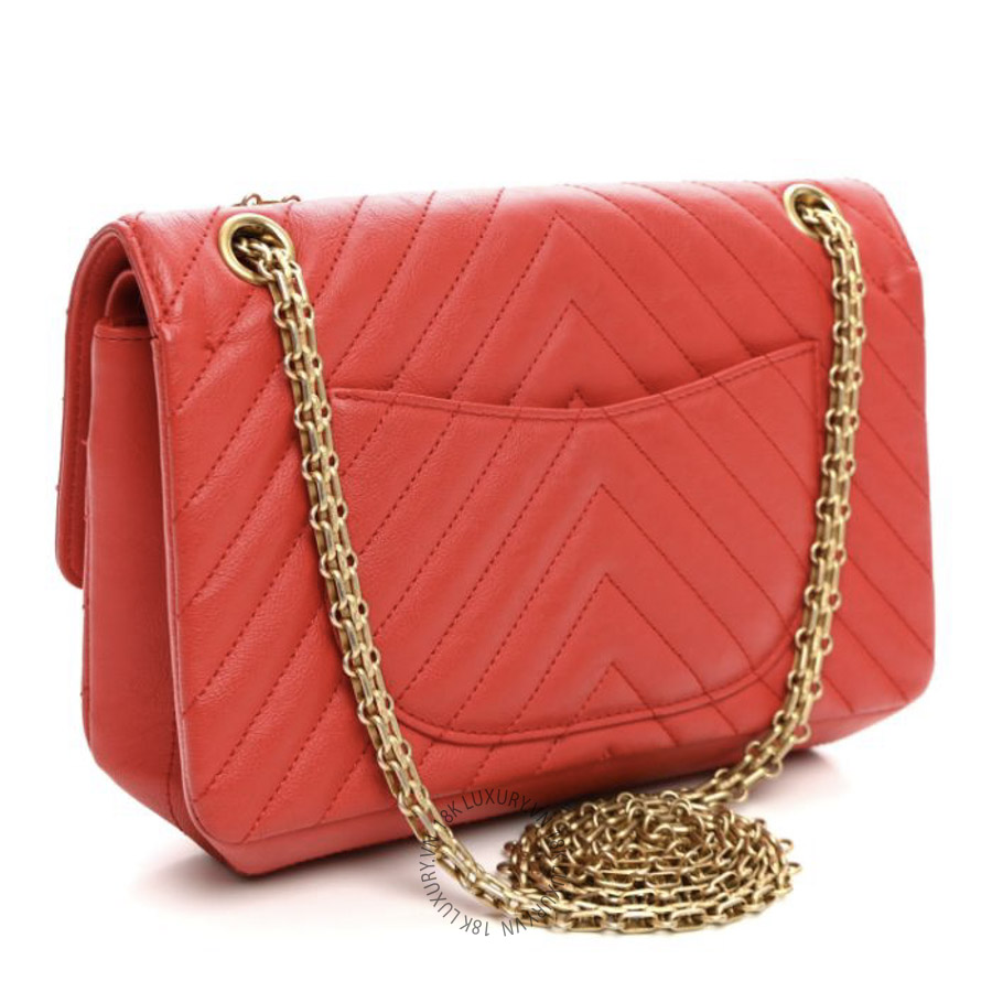 Túi Xách Đeo Chéo Chanel Sheepskin Chevron Quilted 2.55 Reissue 225 Flap Red CDBC1110