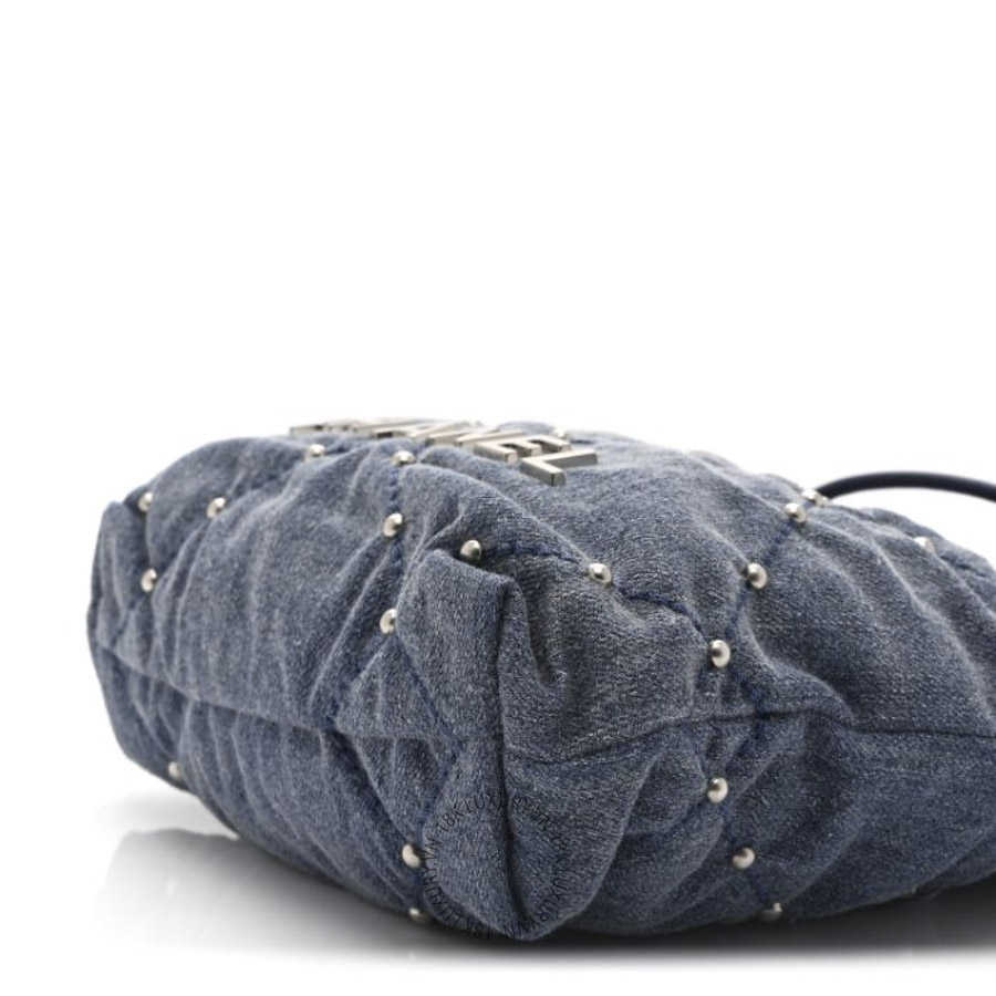 Túi Xách Đeo Chéo Chanel Washed Denim Quilted Studded Mini Chanel 22 Blue CDBC671 20 Túi Xách Đeo Chéo Chanel Washed Denim Quilted Studded Mini Chanel 22 Blue CDBC671