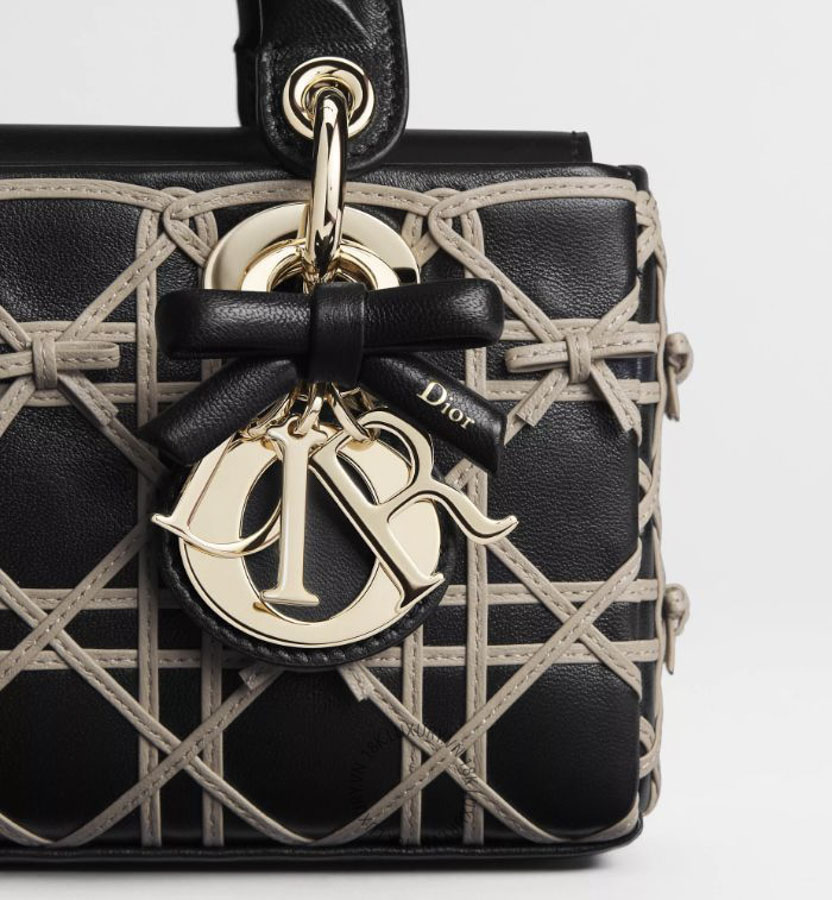 Túi Xách Đeo Chéo Mini Lady D-Joy Bag M0664OSQV_M911 AMXM231 14 Túi Xách Đeo Chéo Mini Lady D-Joy Bag M0664OSQV_M911 AMXM231