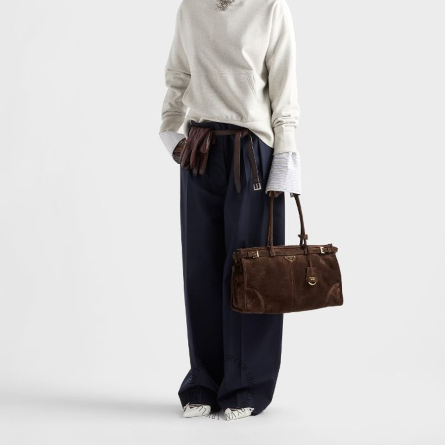 Túi xách đeo chéo Prada Bonnie large suede handbag 1BA433_2C4S_F0003_V_MOM NTPR045