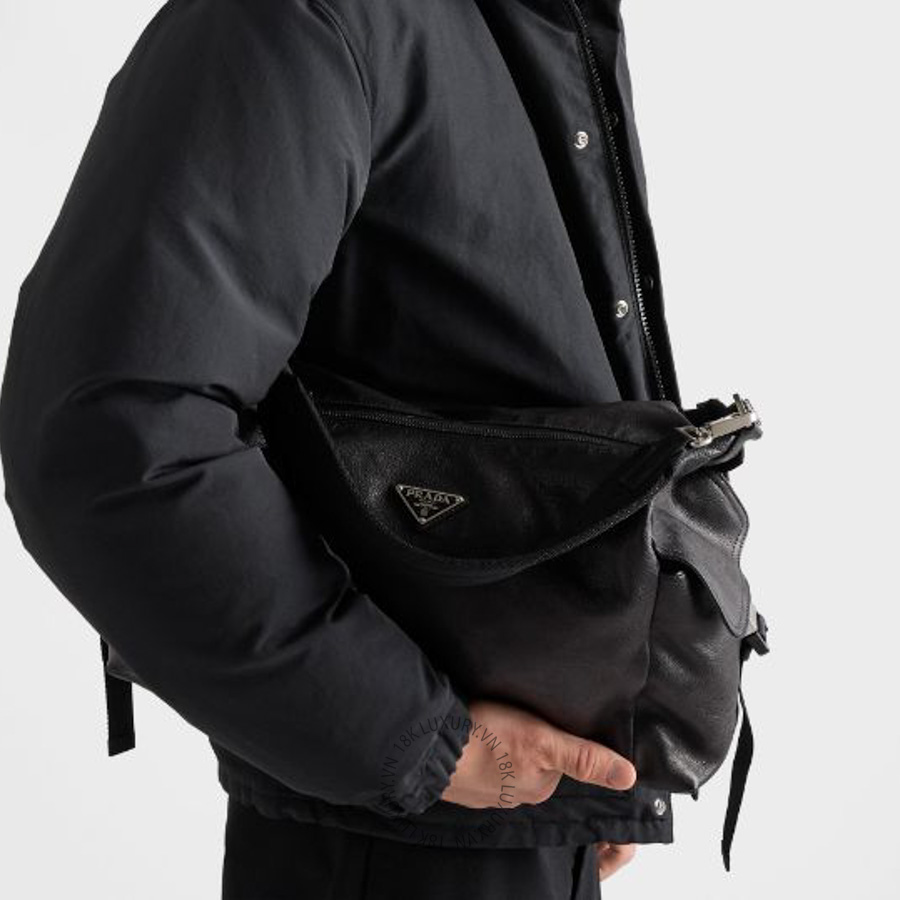 Túi xách đeo chéo Prada Explore leather shoulder 2VH204_2HE8_F0002_V_OOO NTPR330