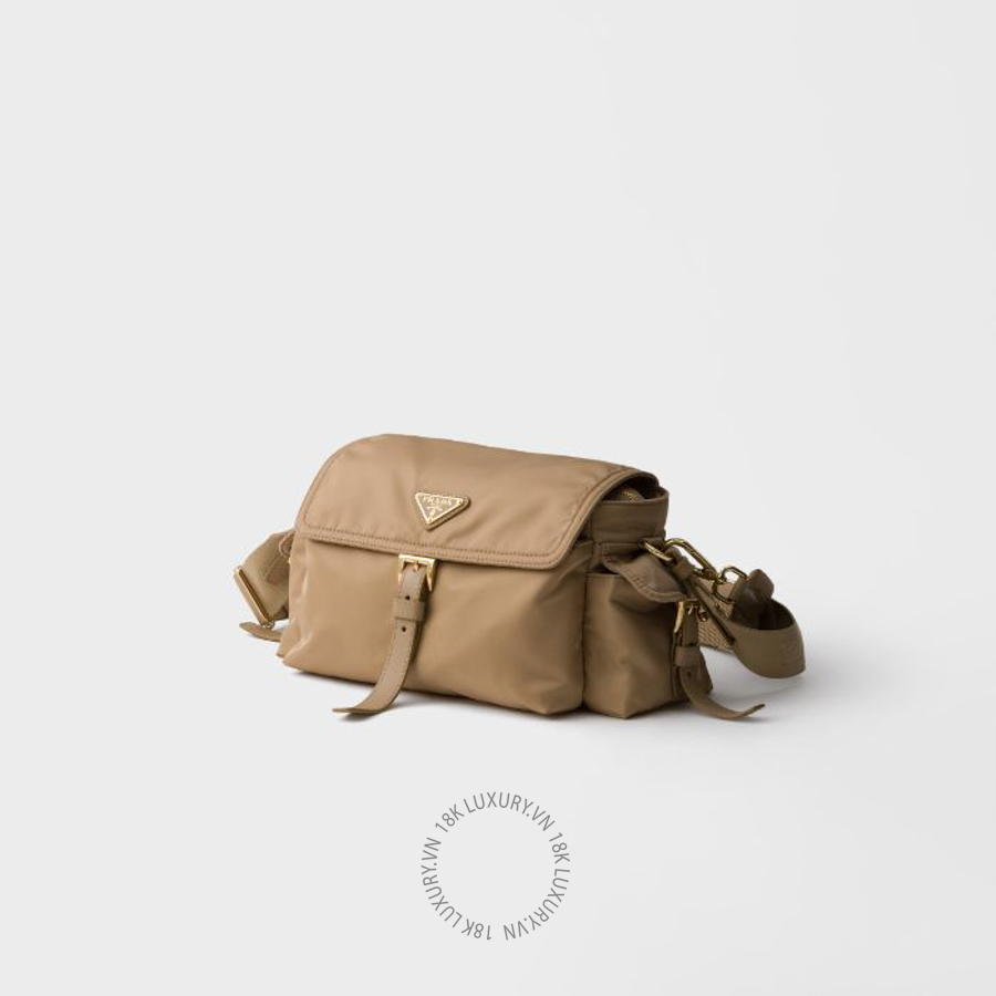Túi xách đeo chéo Prada Explore medium Re-Nylon shoulder bag with flap 1BD394_RDLN_F0040_V_NOO NTPR093