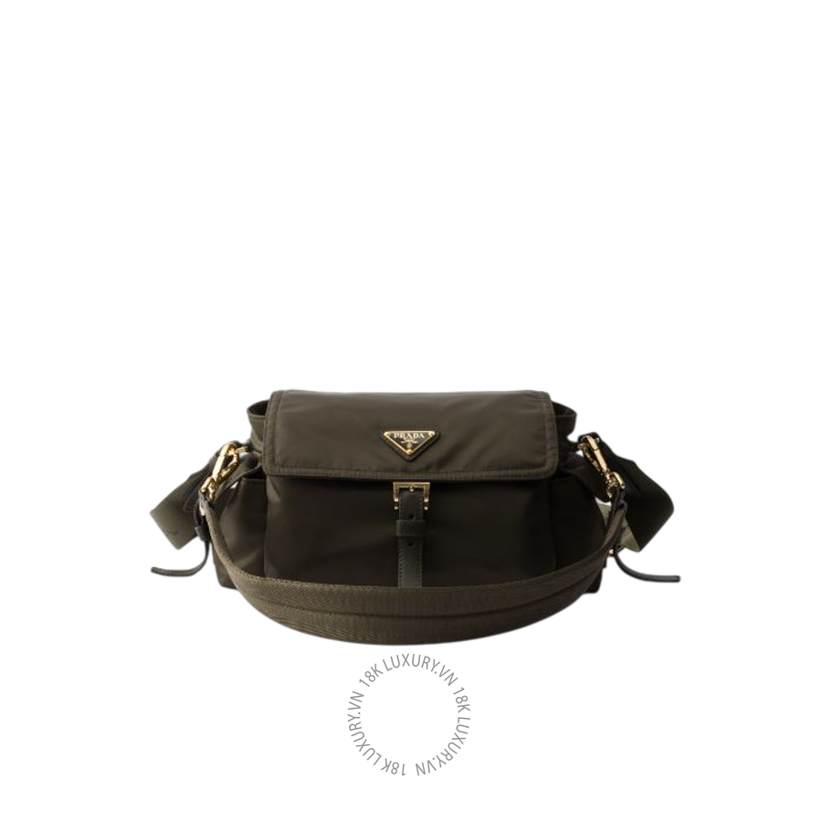 Túi xách đeo chéo Prada Explore medium Re-Nylon shoulder bag with flap 1BD394_RDLN_F05VI_V_NOO NTPR091