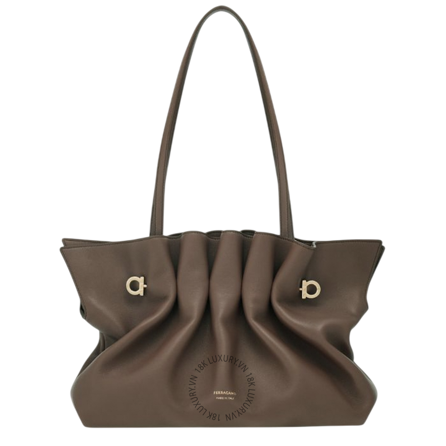 Túi Xách Đeo Chéo Salvatore Ferragamo Soft-bag (M) Cement 219960783288 MTRK126