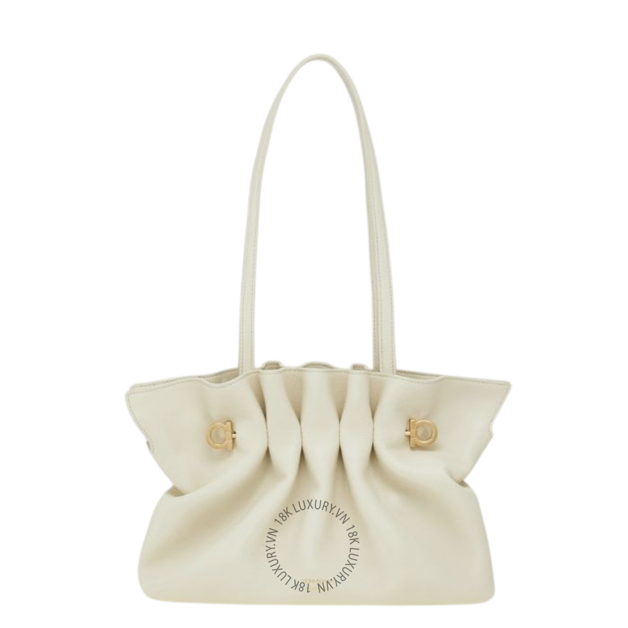 Túi Xách Đeo Chéo Salvatore Ferragamo Soft-bag (S) Mascarpone 219959789488 MTRK099